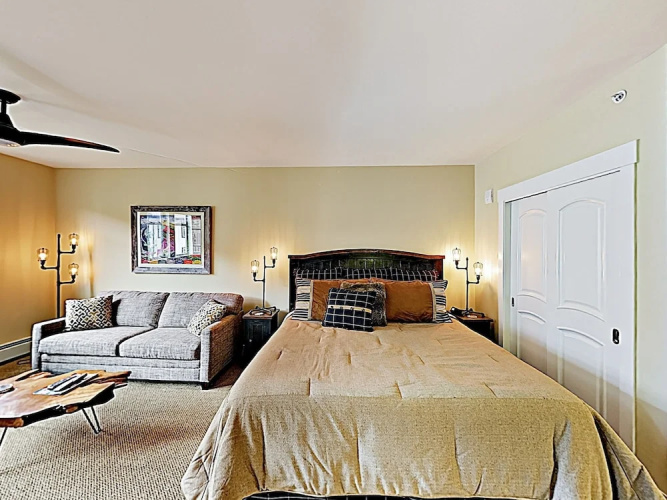 580 Winter Park - Studio Condo