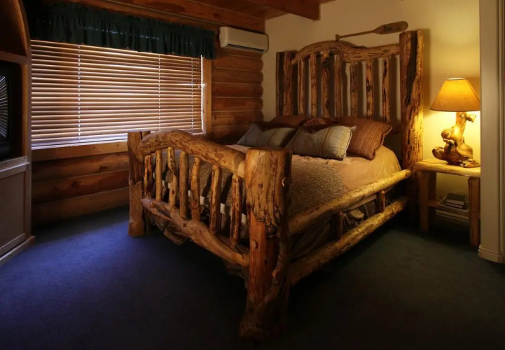 Alaskan Inn