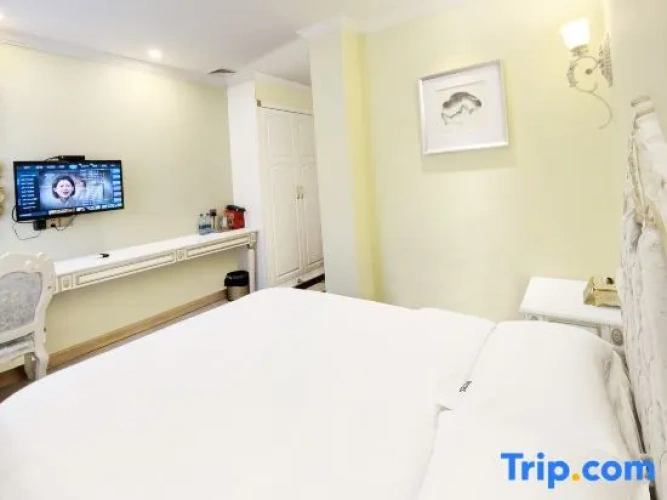 Comfort Double room with city view