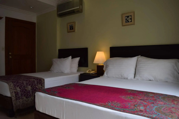 Casa Bella Suites