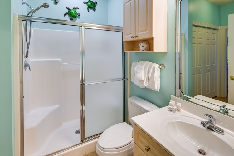 Pool Access & Balcony: Modern Myrtle Beach Condo