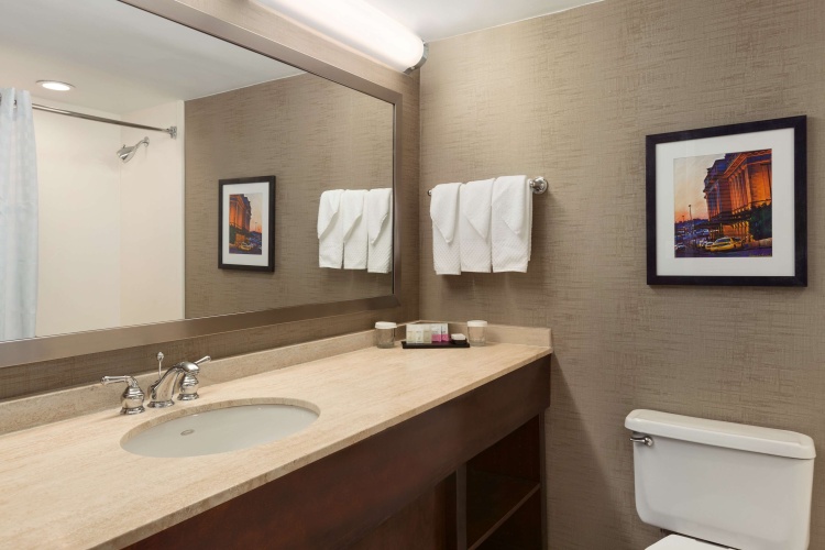 Embassy Suites by Hilton Baltimore at BWI Airport photo 10