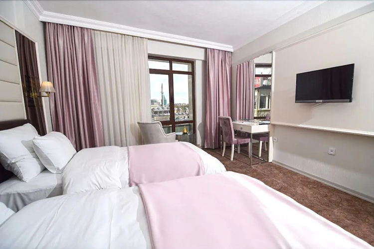 Dergah Hotel