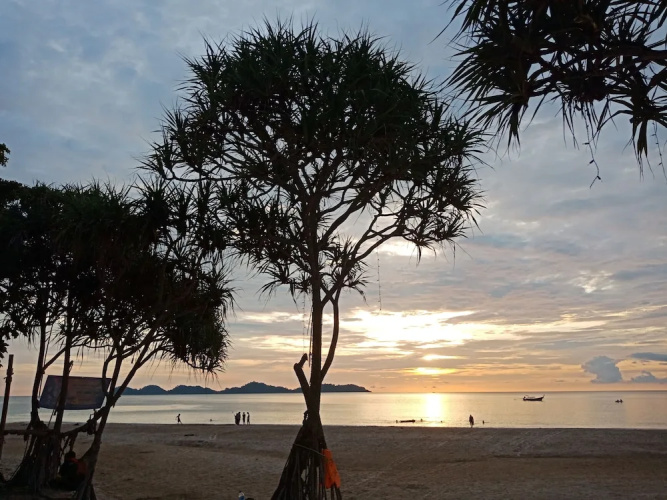 Koh Mook Rubertree Bungalow