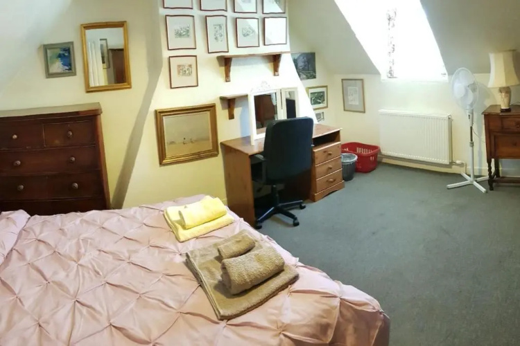 Charming grade 2 listed house