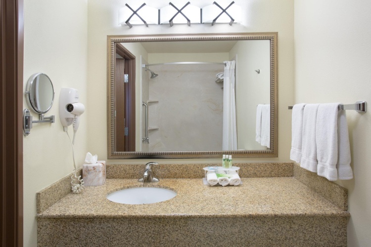 Quadruple Suite