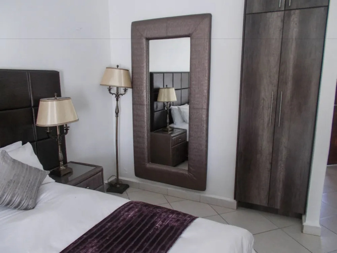 Tecla Hotel