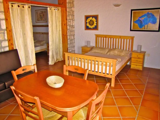 Standard Family room