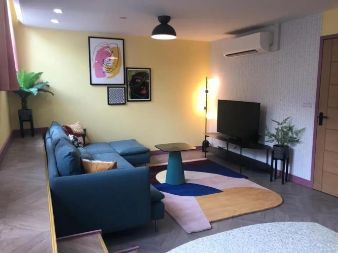 1 Bedroom Apartment