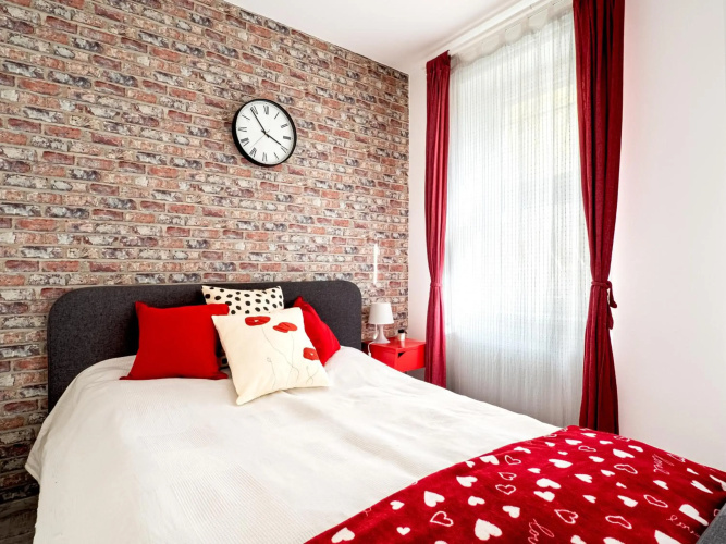 Colors Apartment
