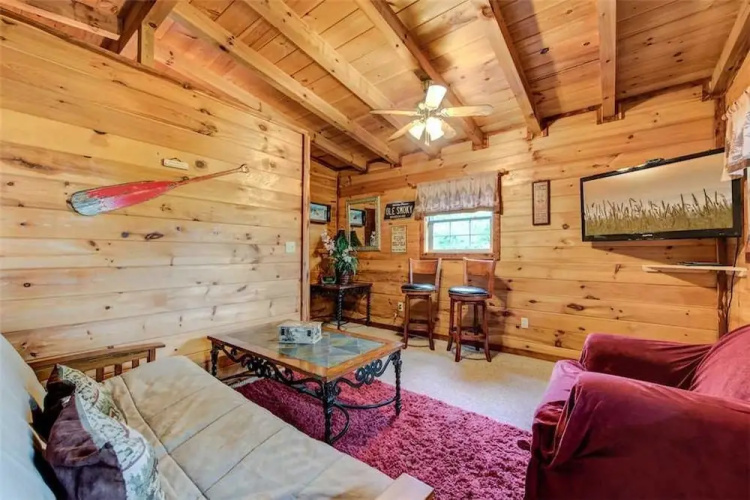 Whispering Secrets - One Bedroom Cabin
