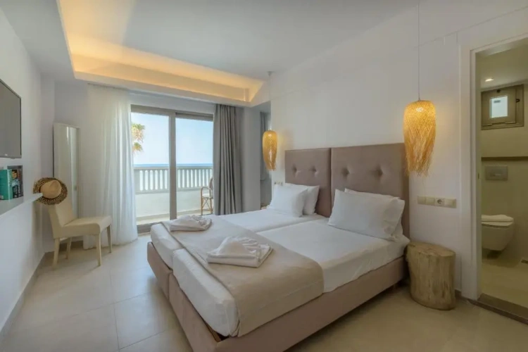 Superior Double room with sea view