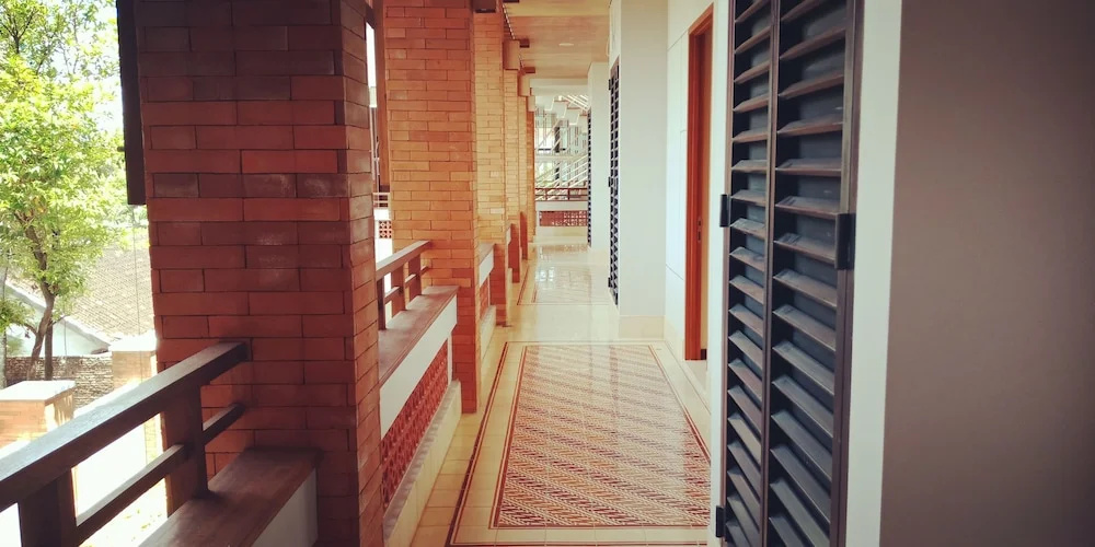 Hotel Parangraja