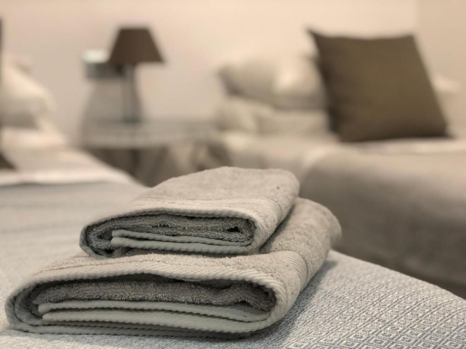 3 Bedrooms Apartment