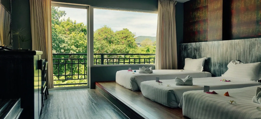 Deluxe Triple room