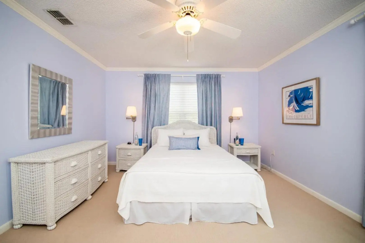 Beach Walk - 6250 Holmes #31