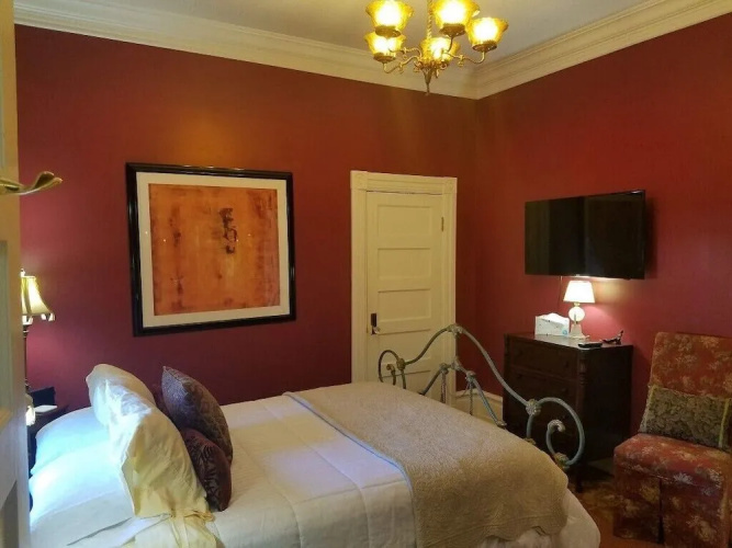 Abbey House Inn