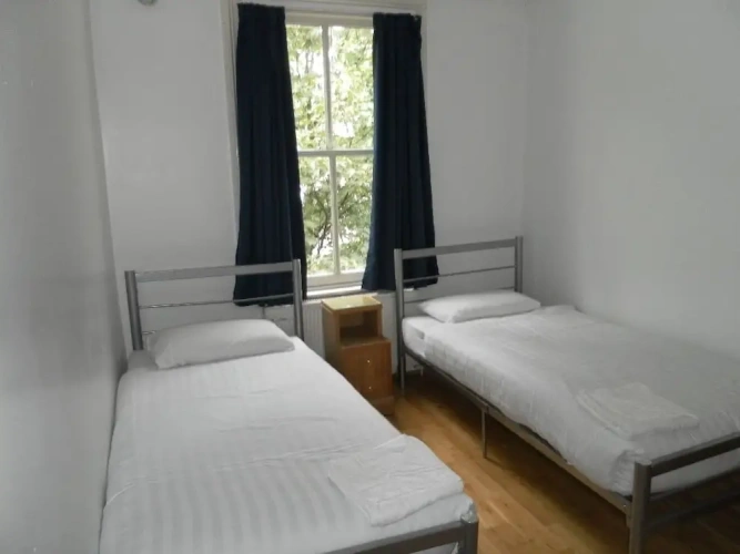 2 Bedrooms Standard Quintuple Apartment