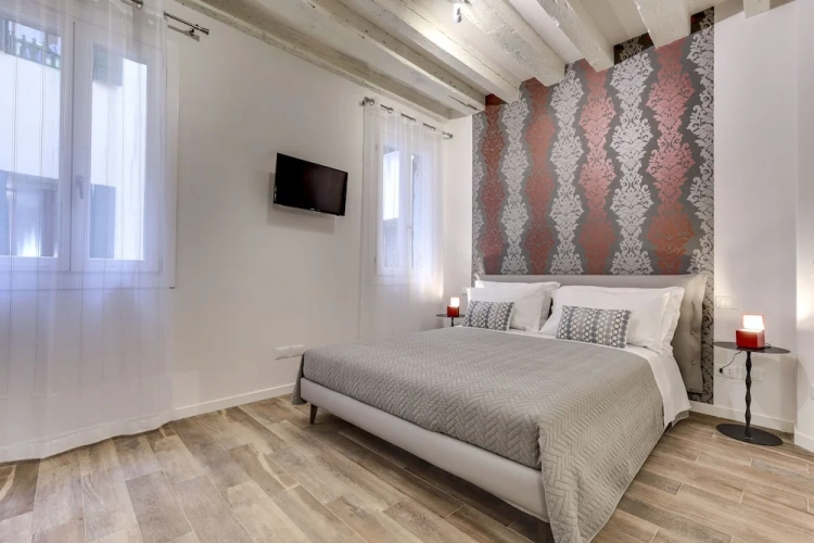 2 Bedrooms Luxury Apartment