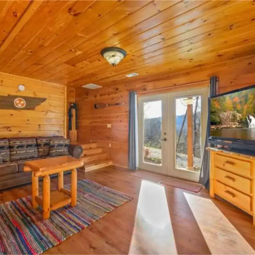 Spectacular Secluded Fire Pit Arcade Jacuzzi