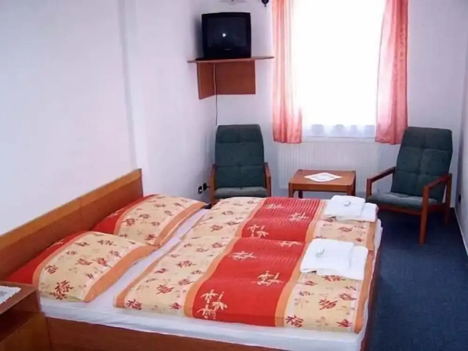 Hotel Alf