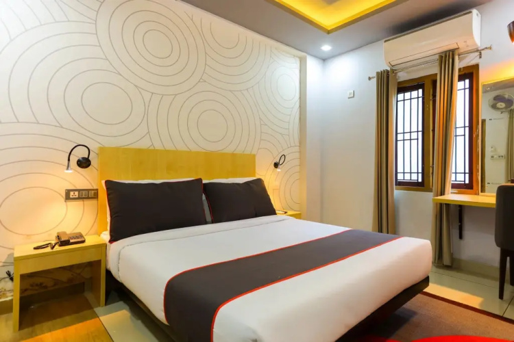 Marhaba Rooms by OYO Rooms
