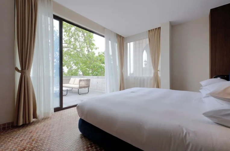 Superior Suite