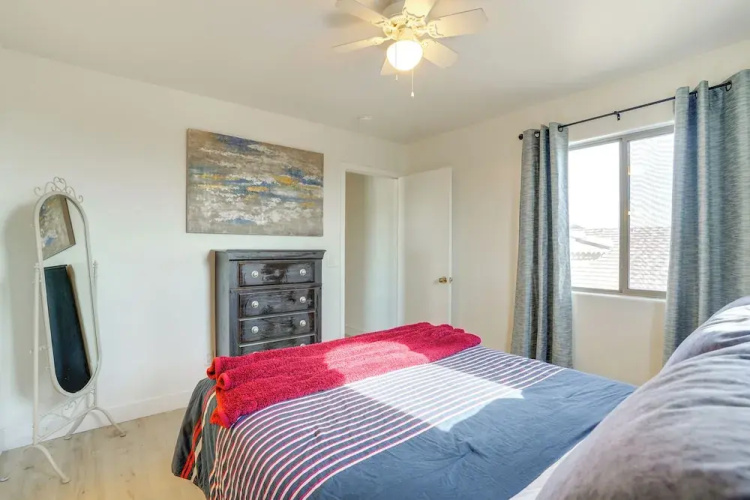 Spacious Phoenix-area Escape w/ Pool & Hot Tub