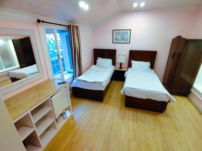 Quadruple Suite