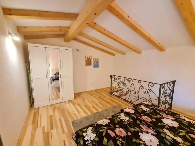Sweet House and Apartment