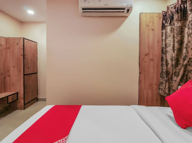Tourist Krishna Inn
