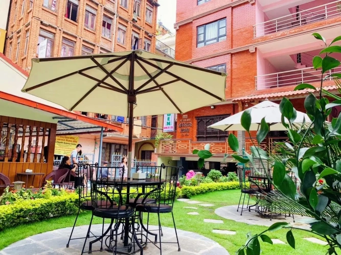 Deluxe Single room with garden view