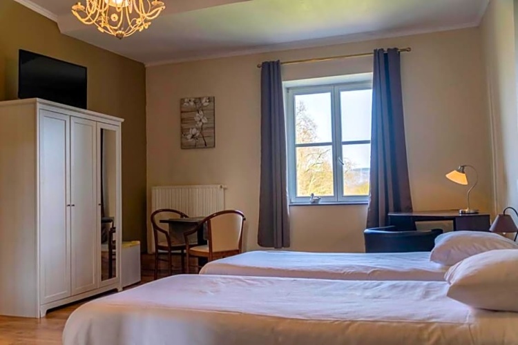 Economy Twin room