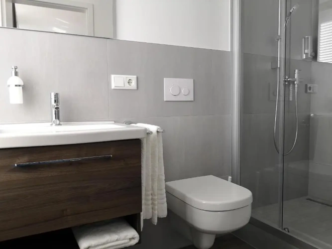 Standard Single Apartment