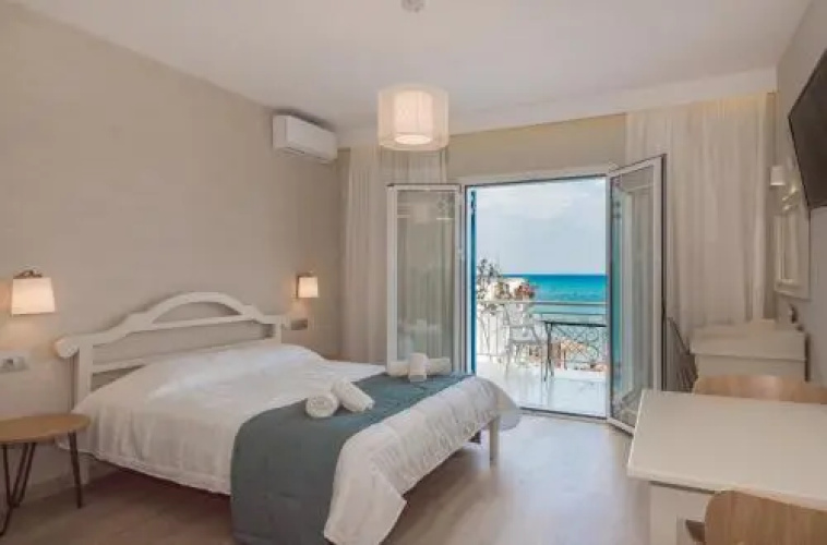 Filoxenia Beach Apartments