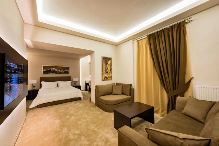 Kallirroe Hotel