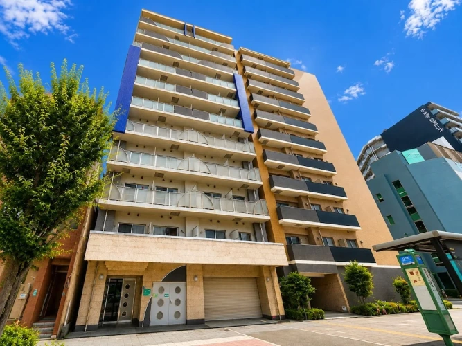 Royal Heights Sakuragawa Condominium