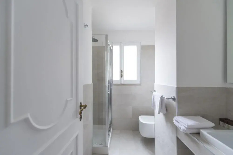 Rent In Rome - Appartamento Frezza