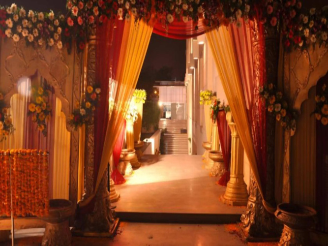 Hotel Fortune Inn by ASPL