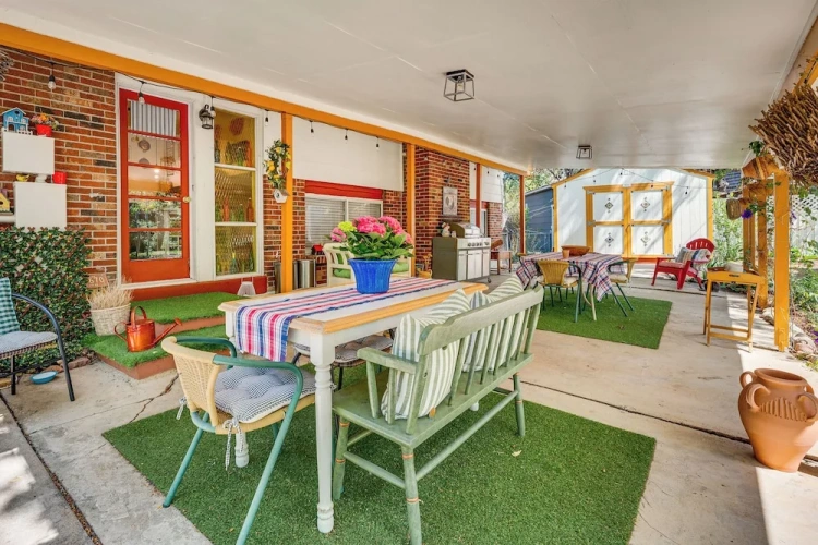 3 Bedrooms Cottage