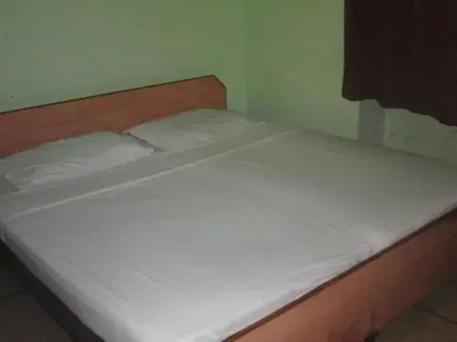 Shivakashi Guest House