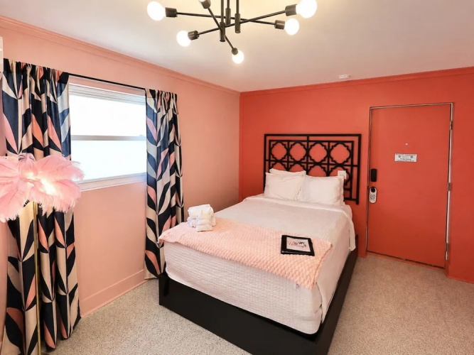 The Pink Flamingo Boutique Motel - Port St. Joe, FL