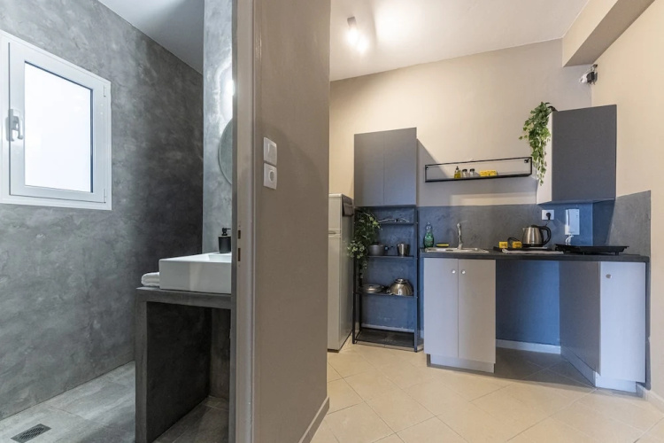 Boutique Studios & Apartments-by Avelink