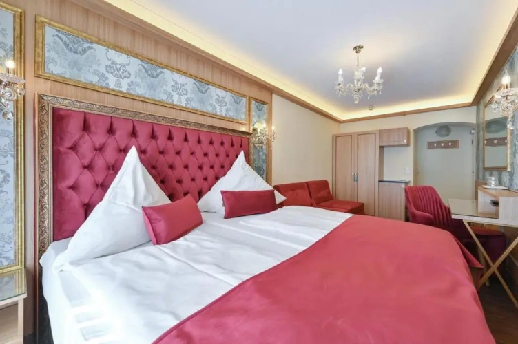 Superior Quadruple room