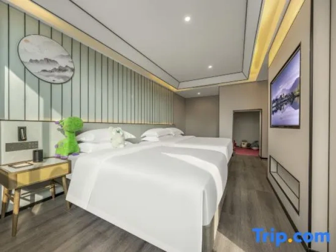 Standard Family room