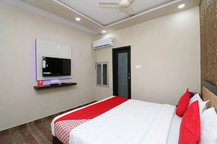 OYO 23139 Natraj Inn