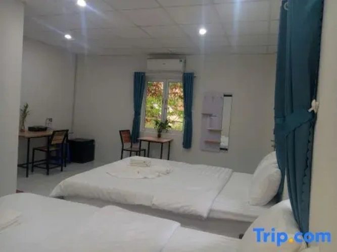 Superior Quadruple room
