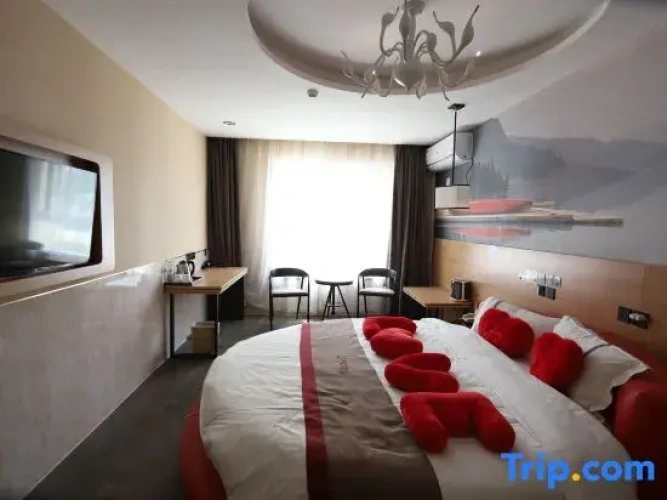 Standard Double room with garden view