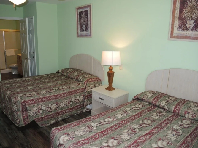 Golf Resort Condo 2703m With Full Kitchen and Access to Nearby Beaches by Redawning