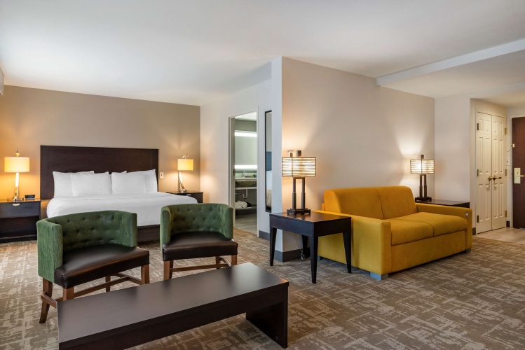 Double Suite